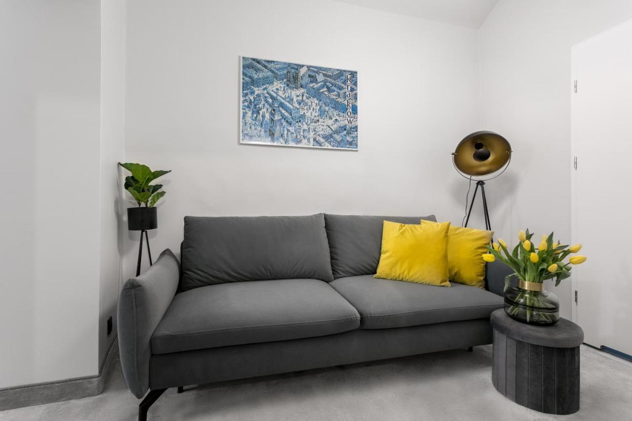 Old Town Residence - Premium Aparthotel Krasków Εξωτερικό φωτογραφία